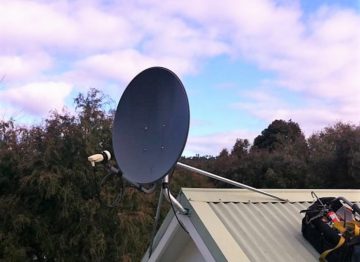 C band Dish Antenna Installation - Solid Prime Focus satellite Dish Antenna  - Freedish - Part 3 - YouTube